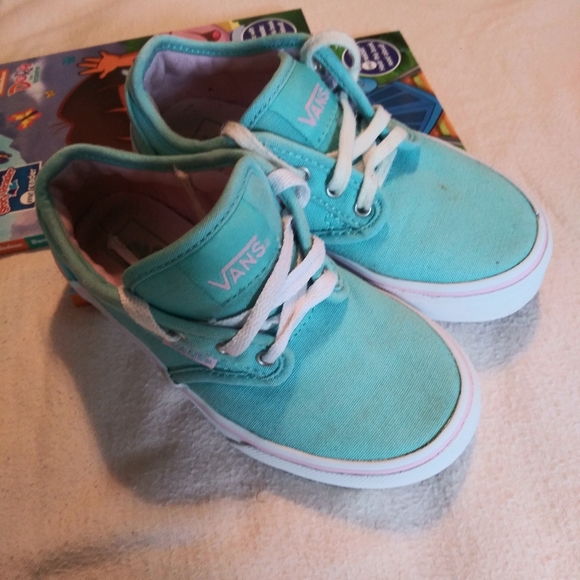 girls turquoise vans